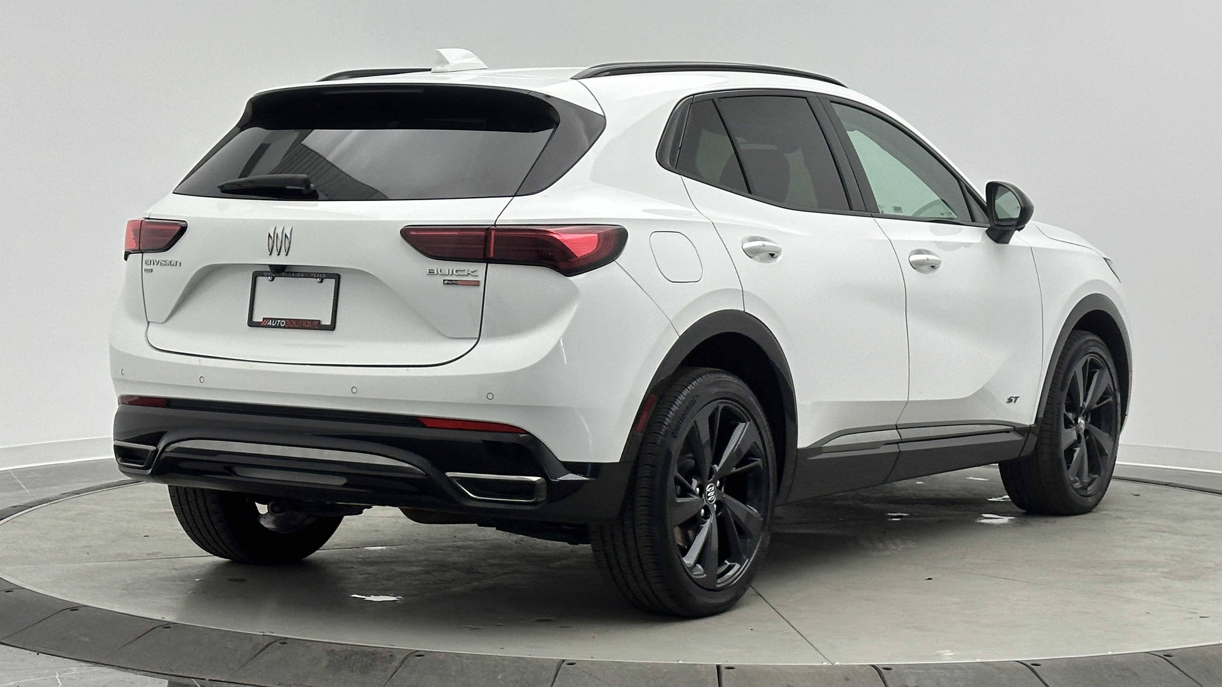 Used 2024 Buick Envision Sport Touring image 7