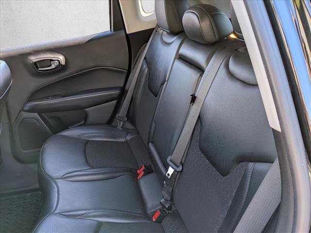 Used 2020 Jeep Compass Latitude FWD image 18
