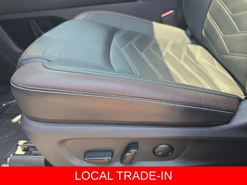 Used 2024 Nissan Pathfinder Platinum AWD/4WD image 30
