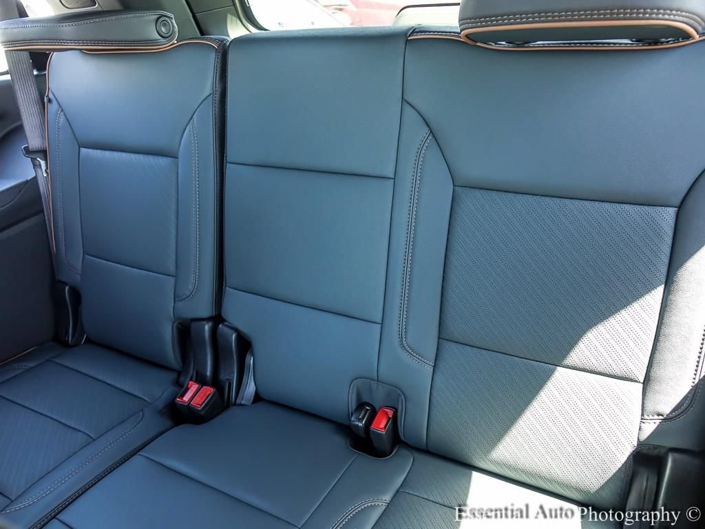 New 2026 GMC Yukon AT4 w/ AT4 Premium Package AWD/4WD image 16