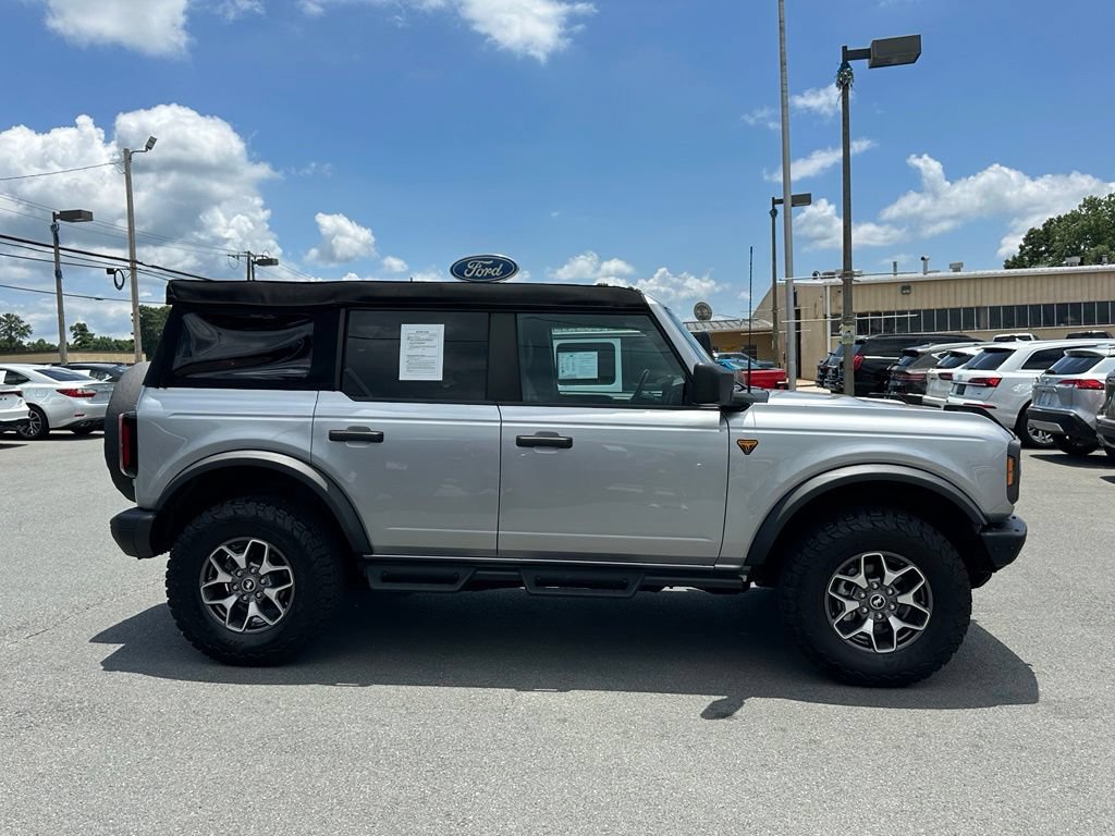 Used 2024 Ford Bronco Badlands AWD/4WD image 10