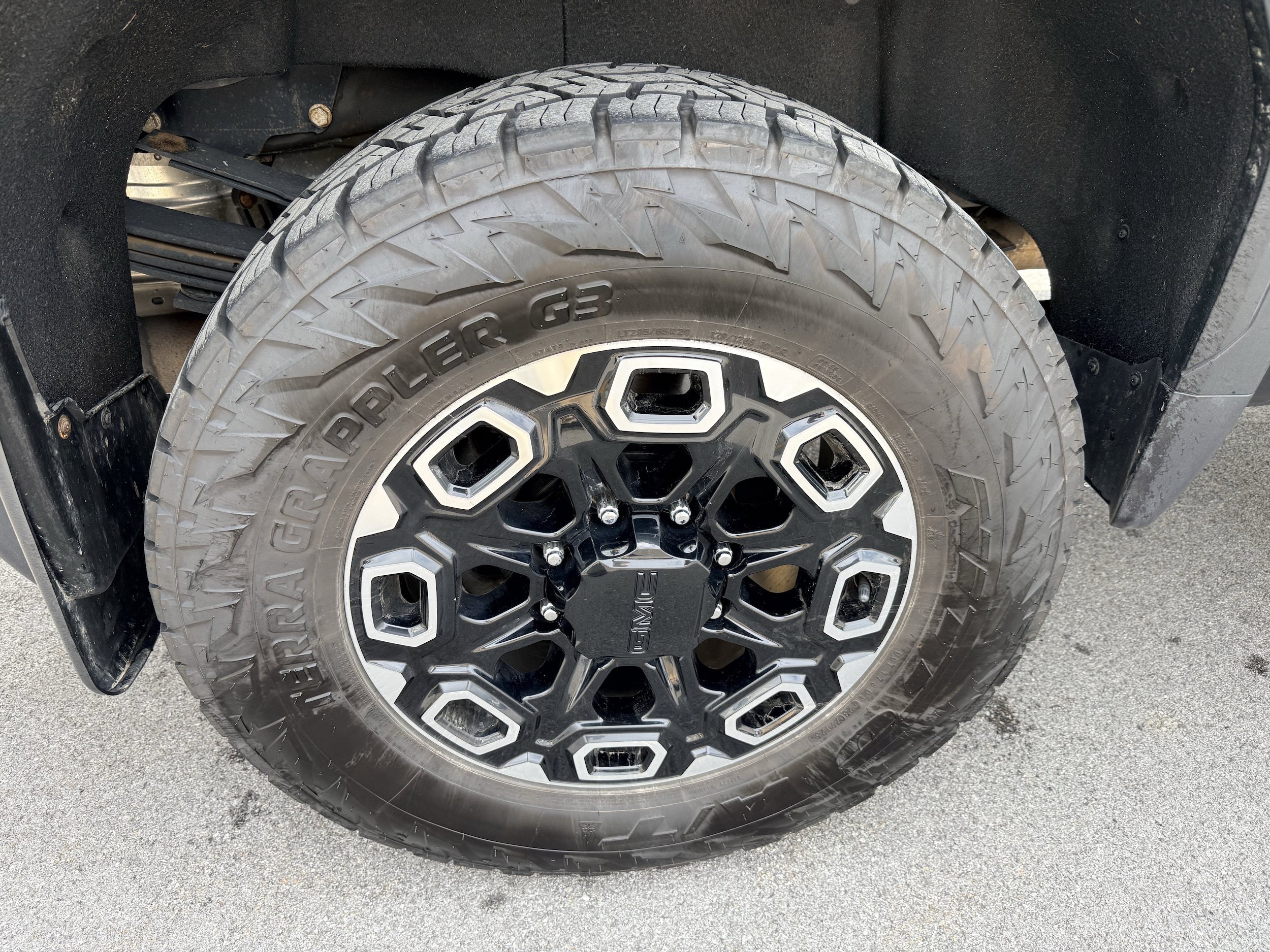 Used 2022 GMC Sierra 3500 Denali w/ Denali Ultimate Package AWD/4WD image 12