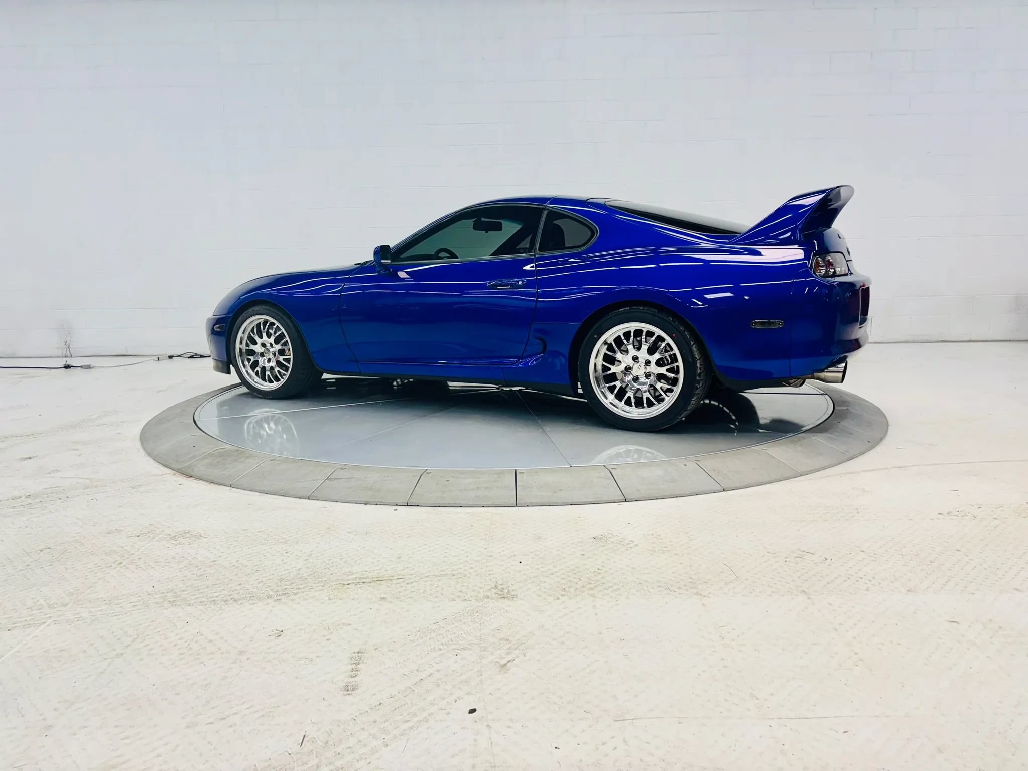 Used 1997 Toyota Supra Turbo RWD image 30