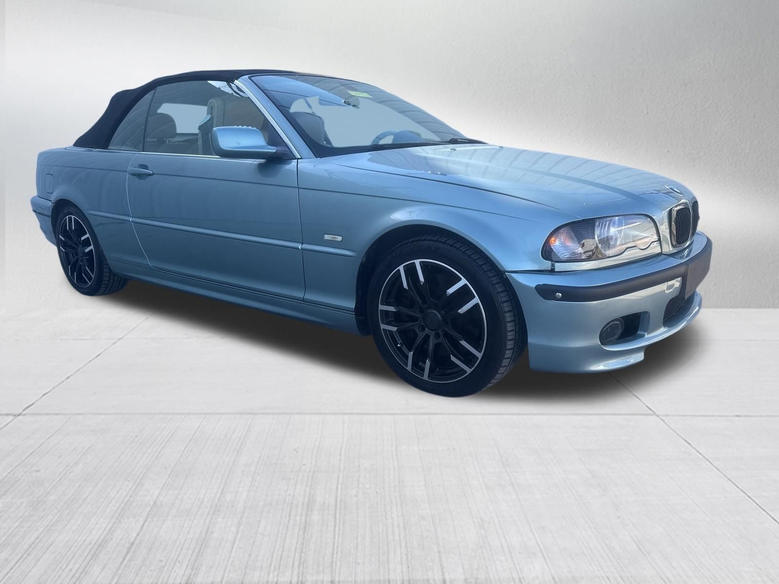 Used 2003 BMW 330Ci Convertible image 23