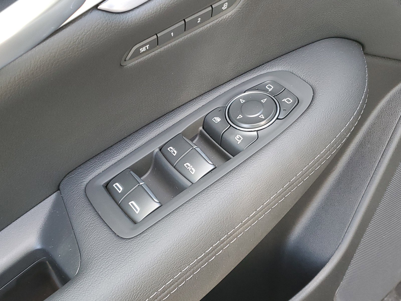 New 2025 Cadillac XT5 Premium Luxury w/ Technology Package image 17