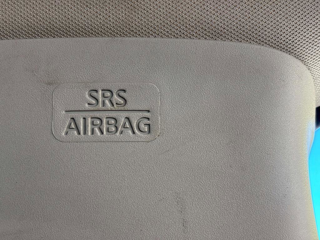 Used 2015 Nissan Pathfinder S image 28