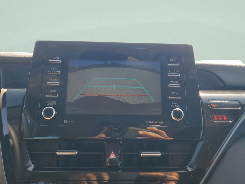 Certified 2022 Toyota Camry SE image 25