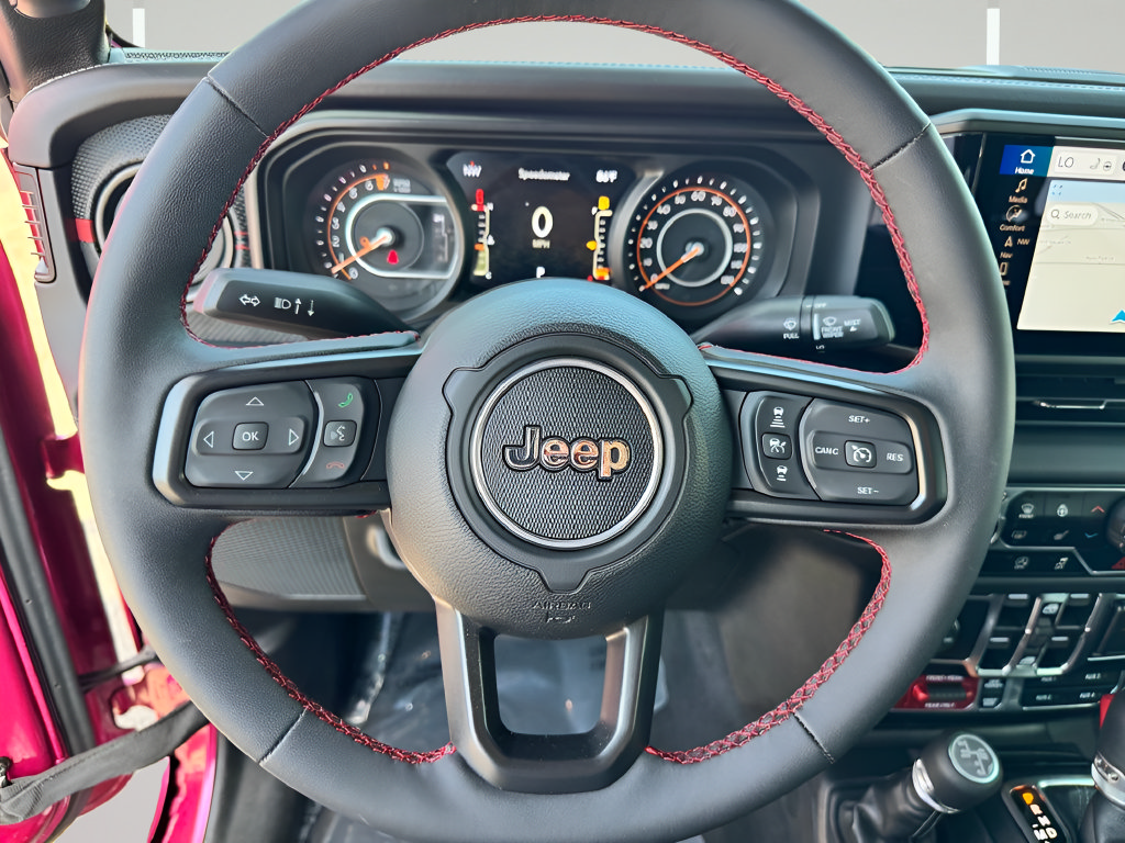 Used 2024 Jeep Gladiator Rubicon AWD/4WD image 11