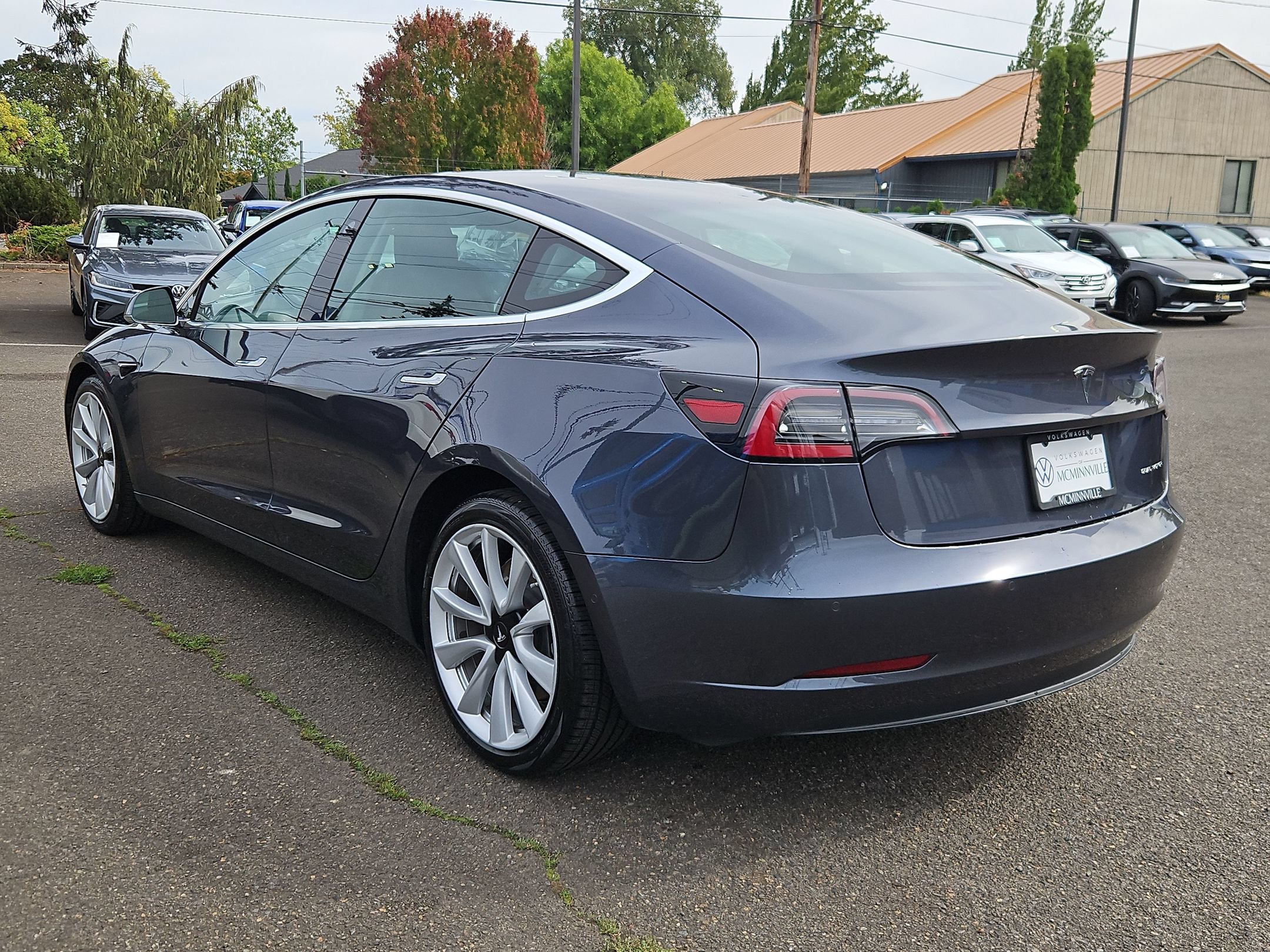 Used 2019 Tesla Model 3 Long Range AWD/4WD image 3