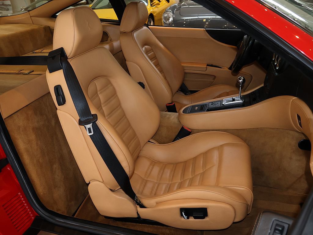 Used 1998 Ferrari 550 Maranello image 28