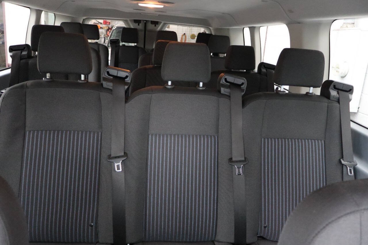 Used 2018 Ford Transit 350 XL RWD image 8