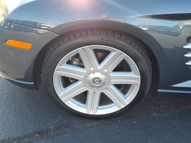 Used 2006 Chrysler Crossfire Limited RWD image 28
