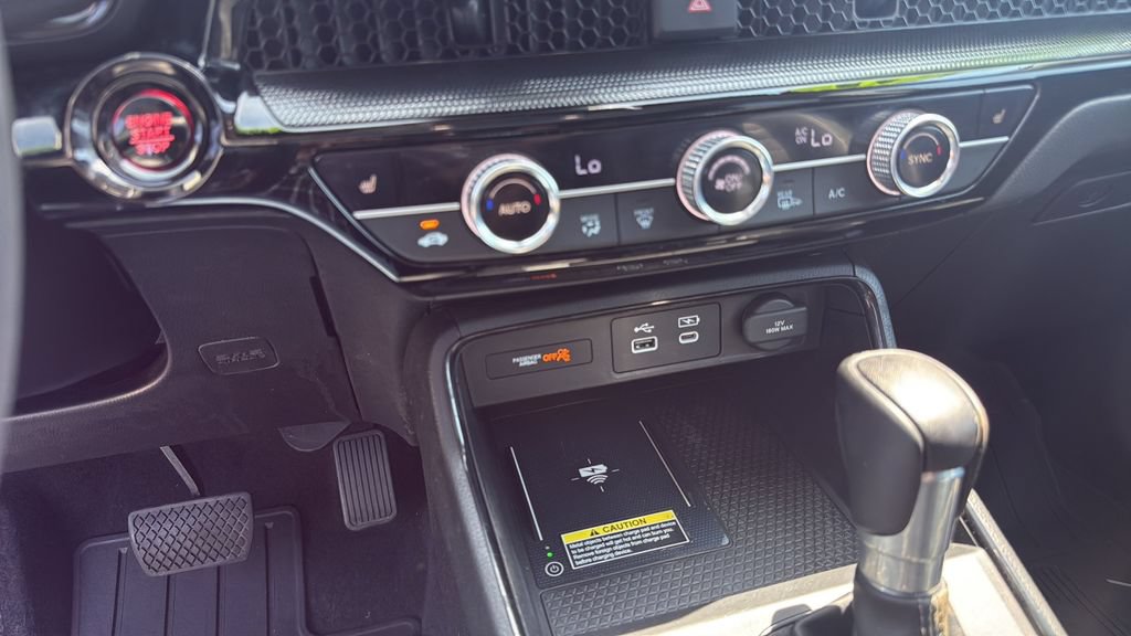 Used 2025 Honda CR-V EX-L image 13