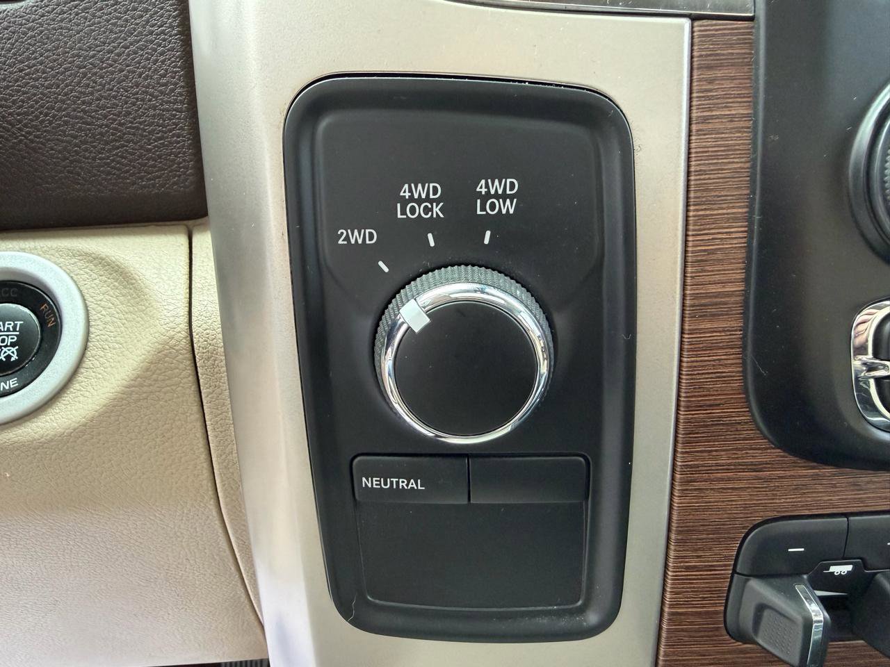 Used 2015 RAM 2500 Laramie w/ Convenience Group image 17