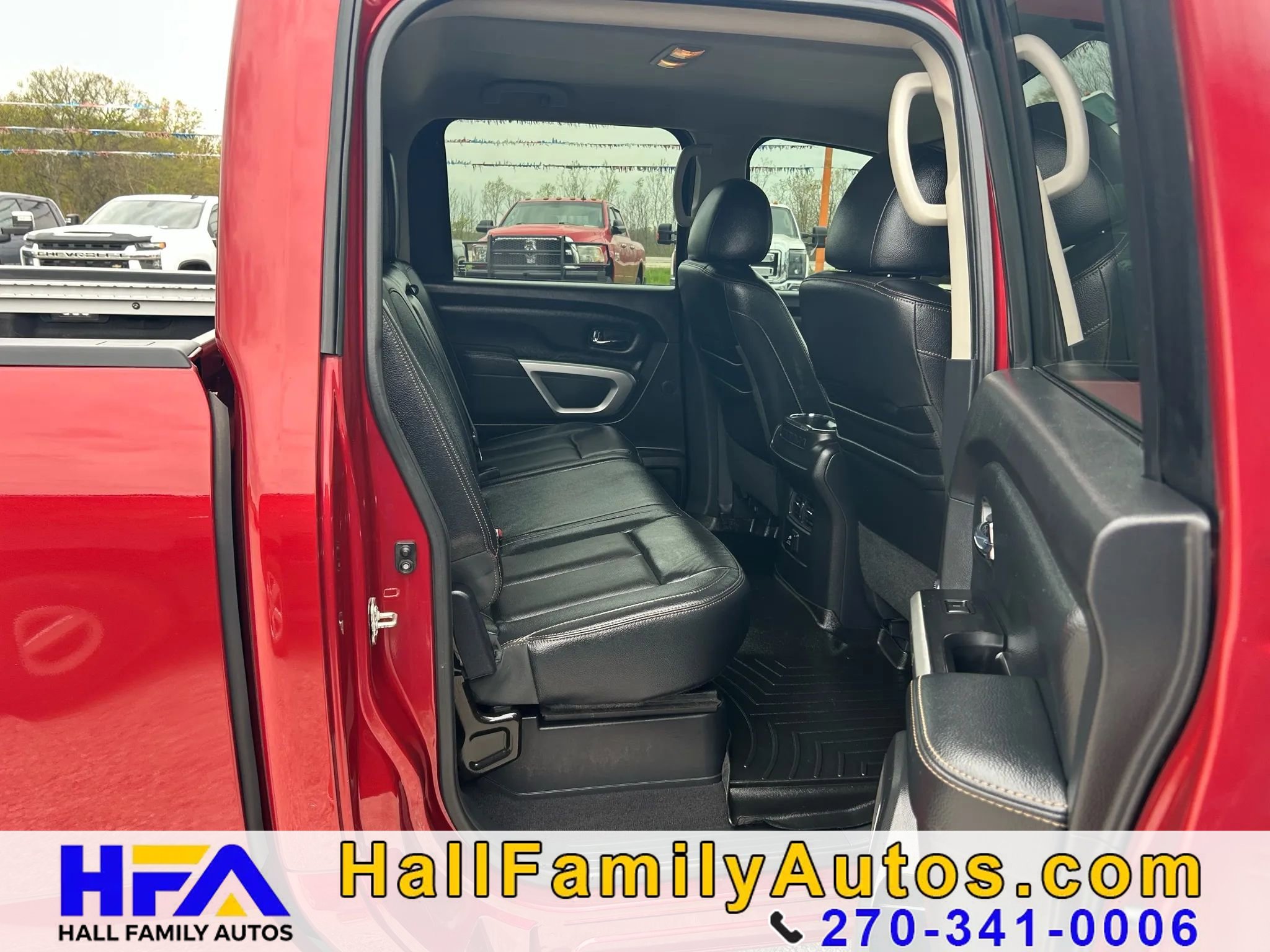 Used 2016 Nissan Titan SL AWD/4WD image 19
