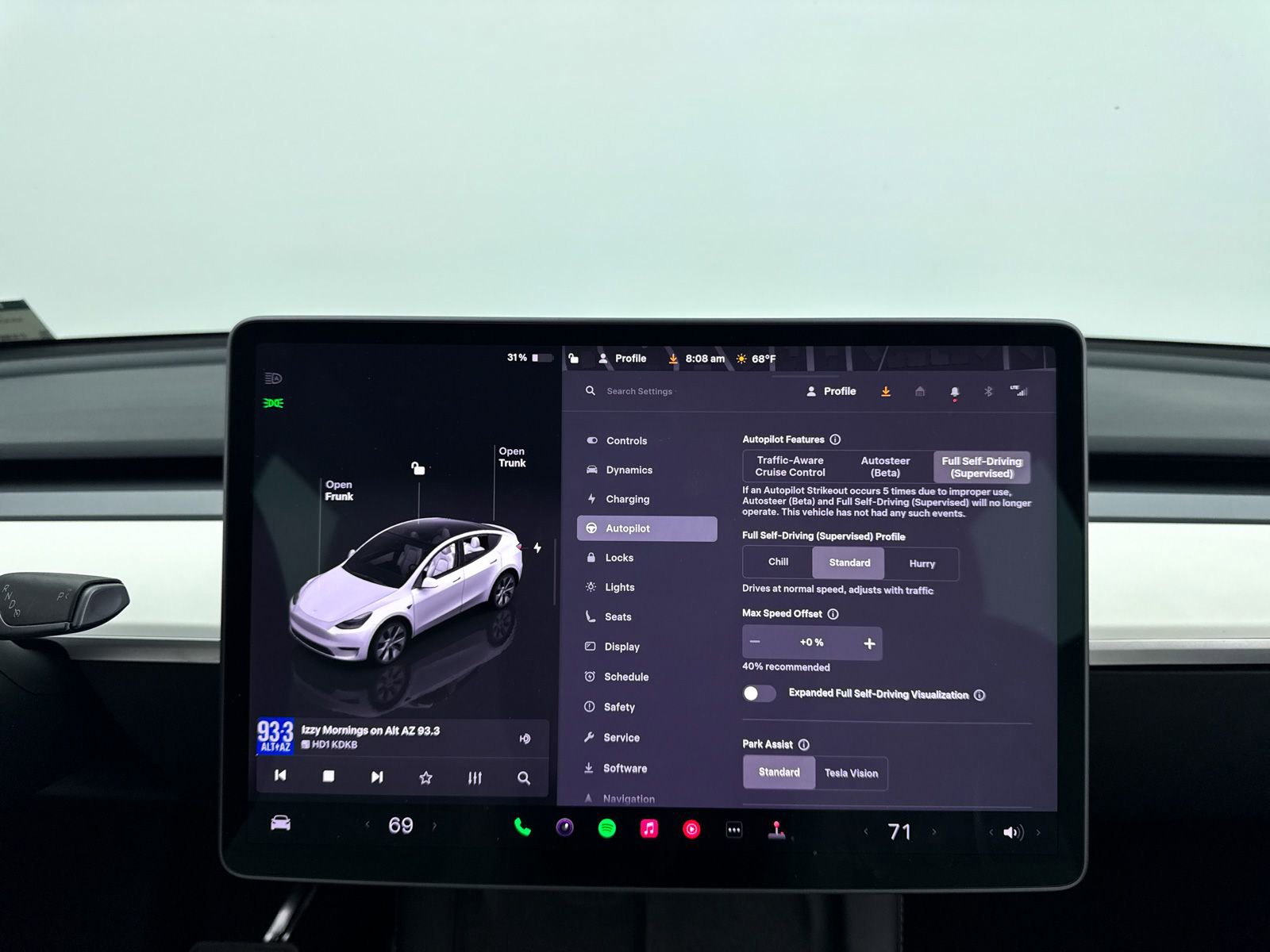 Used 2022 Tesla Model Y Long Range image 20