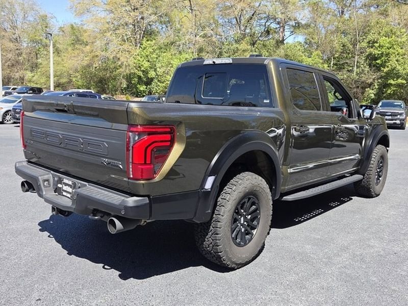 Used 2025 Ford F150 Raptor AWD/4WD image 13