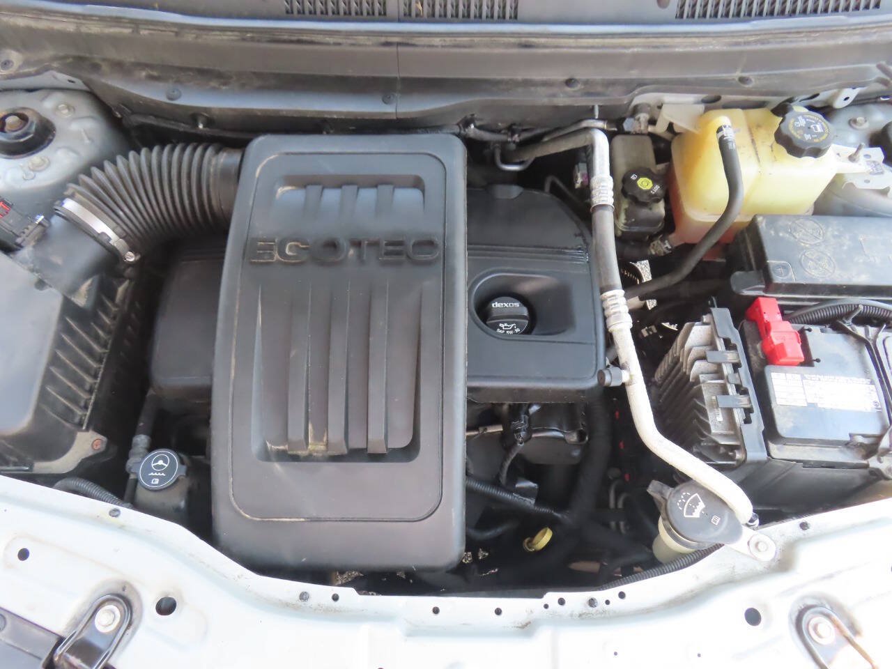 Used 2014 Chevrolet Captiva Sport LT FWD image 32