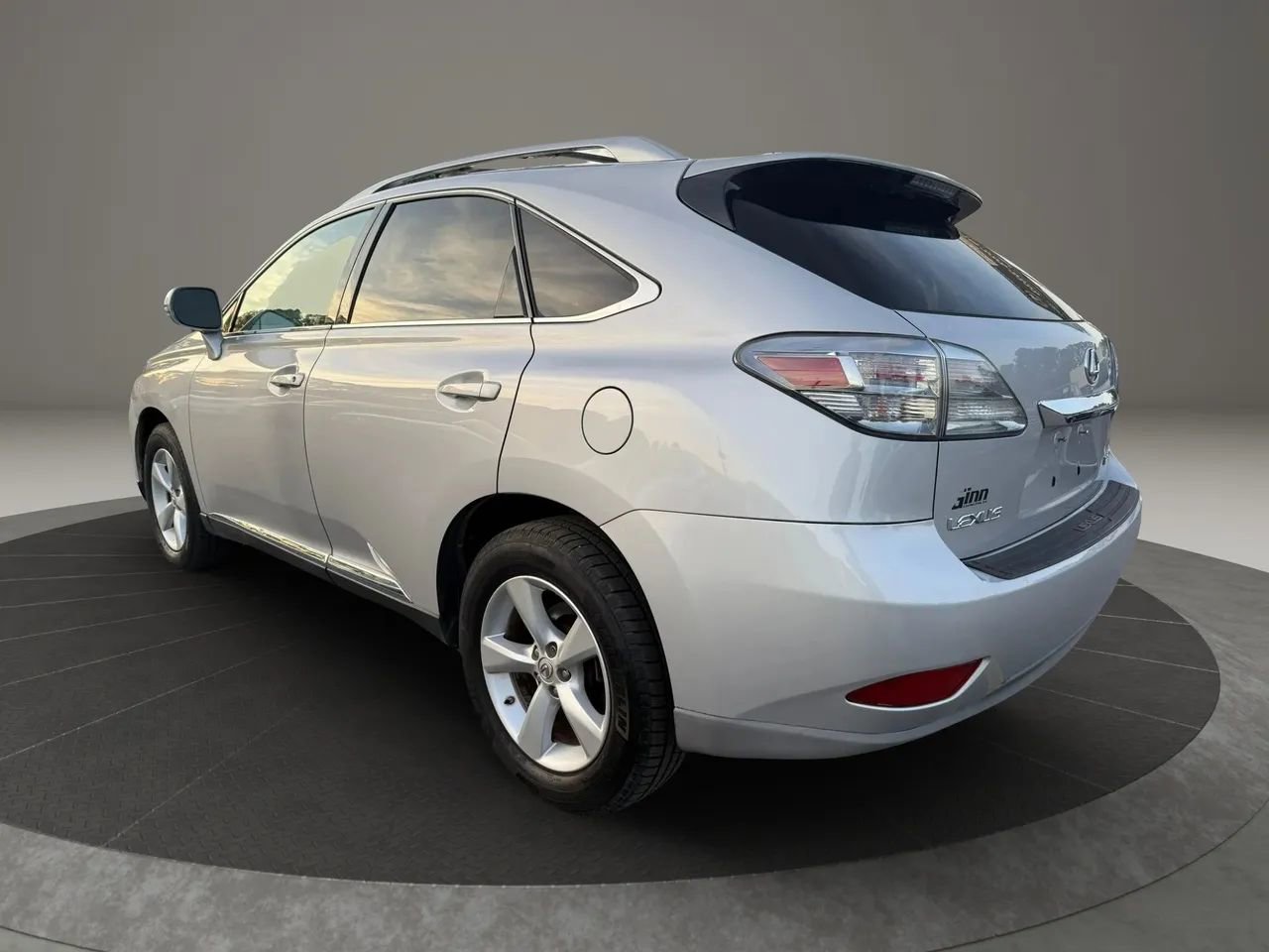 Used 2010 Lexus RX 350 AWD image 4