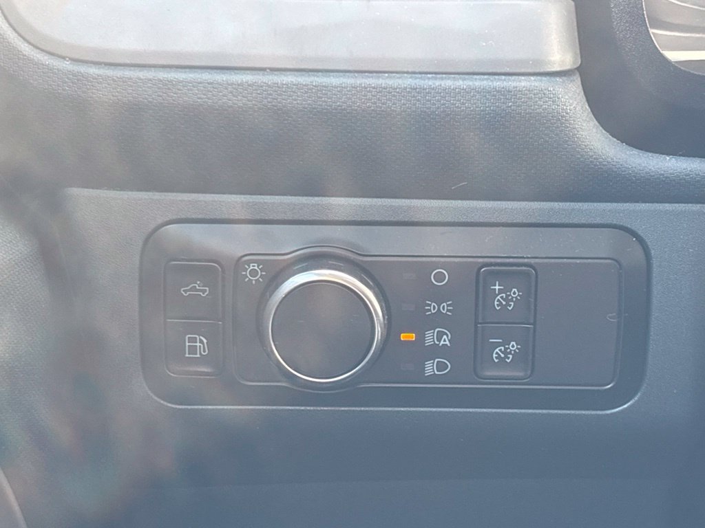 Used 2024 Ford Maverick XL FWD image 24