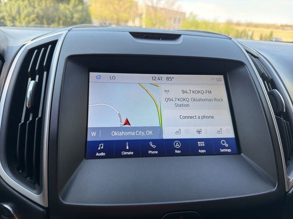 Used 2020 Ford Edge SEL w/ Convenience Package image 16