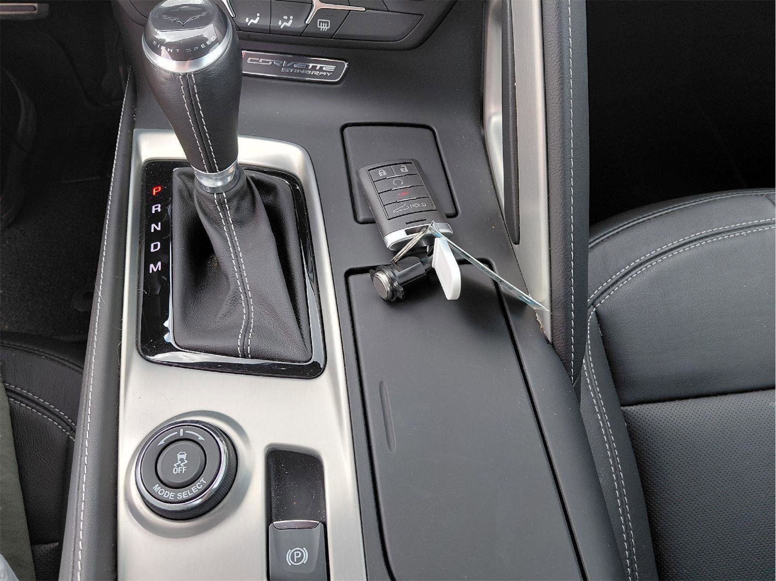Used 2016 Chevrolet Corvette Stingray Coupe w/ Battery Protection Package RWD image 27