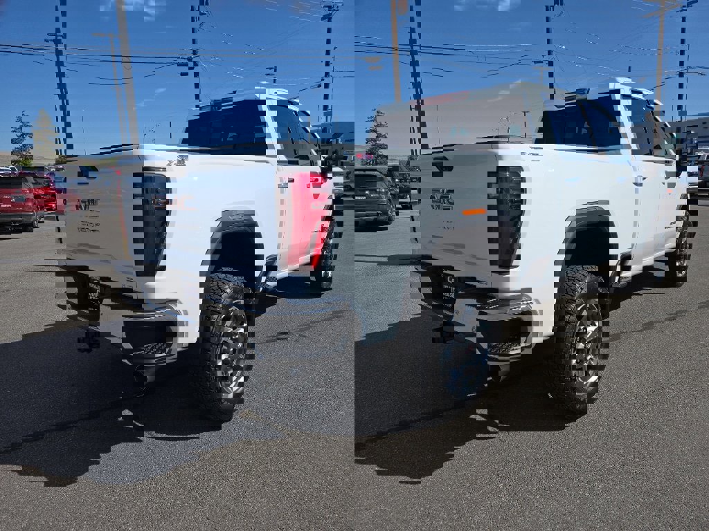 New 2026 GMC Sierra 3500 SLT w/ SLT Convenience Package image 5