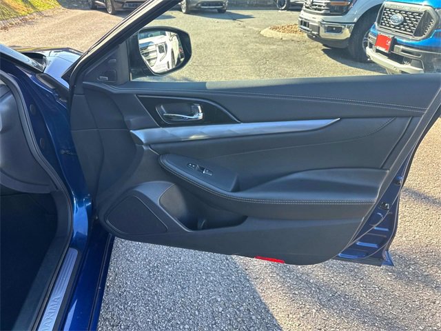 Used 2023 Nissan Maxima SL image 21