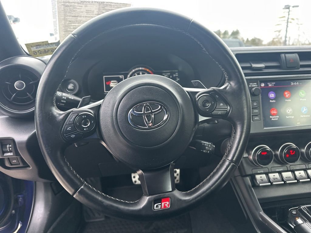 Used 2023 Toyota GR86 Premium w/ ALL Weather Mat Package (TMS) image 15