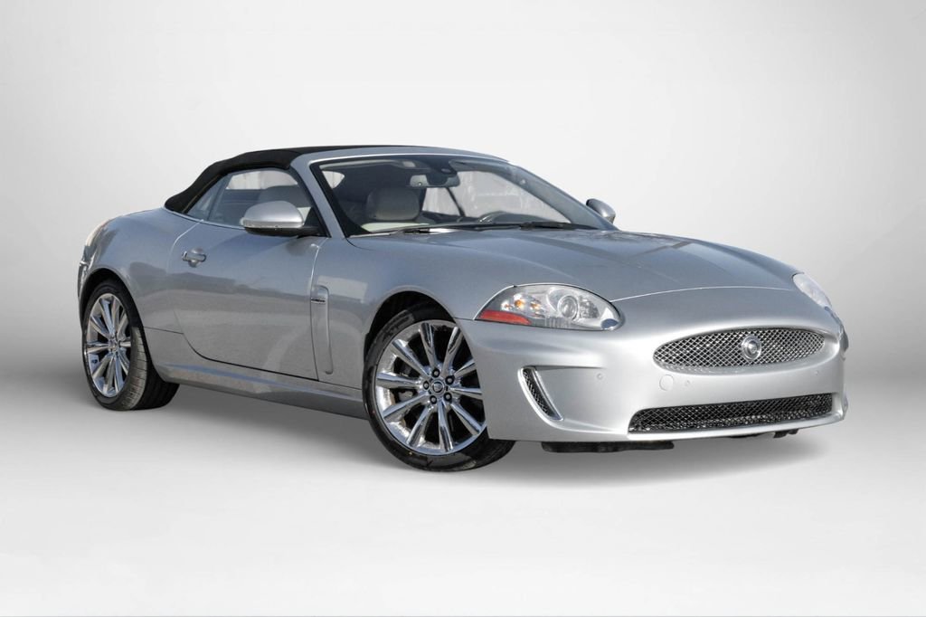 Used 2010 Jaguar XK Convertible image 5