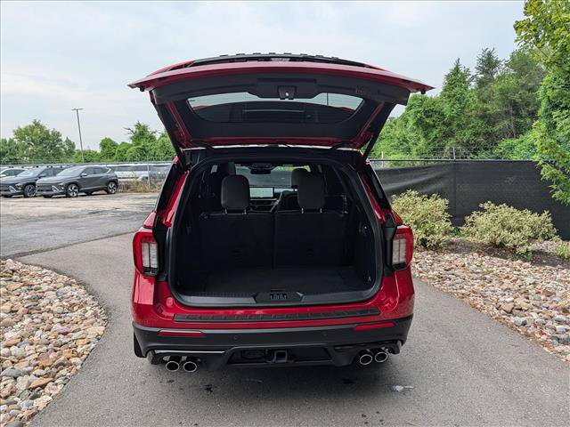 Used 2025 Ford Explorer ST AWD/4WD image 23
