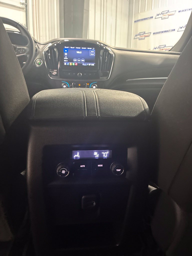 Used 2023 Chevrolet Traverse LT AWD/4WD image 33