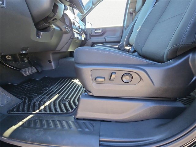 Used 2025 Chevrolet Silverado 1500 Custom Trail Boss image 18