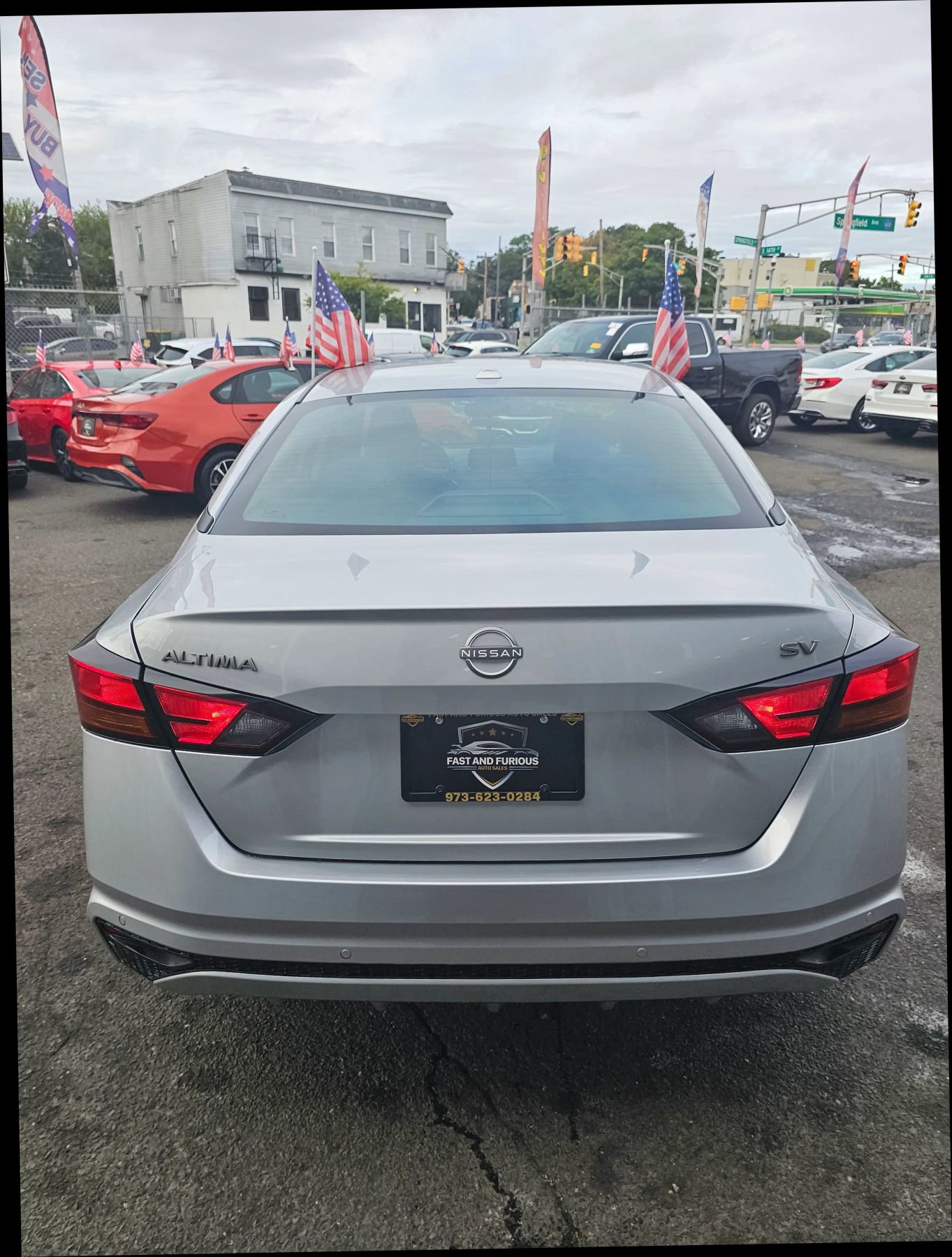 Used 2024 Nissan Altima 2.5 SV image 6