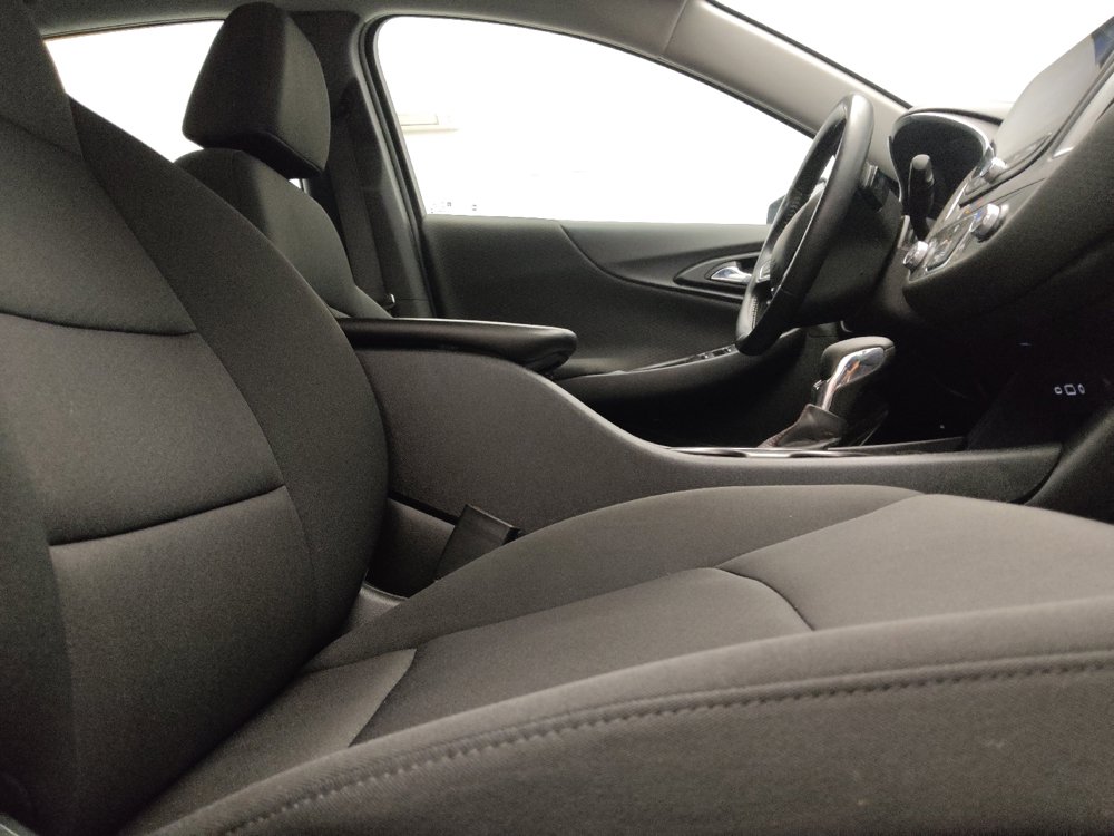 Used 2021 Chevrolet Malibu RS FWD image 21
