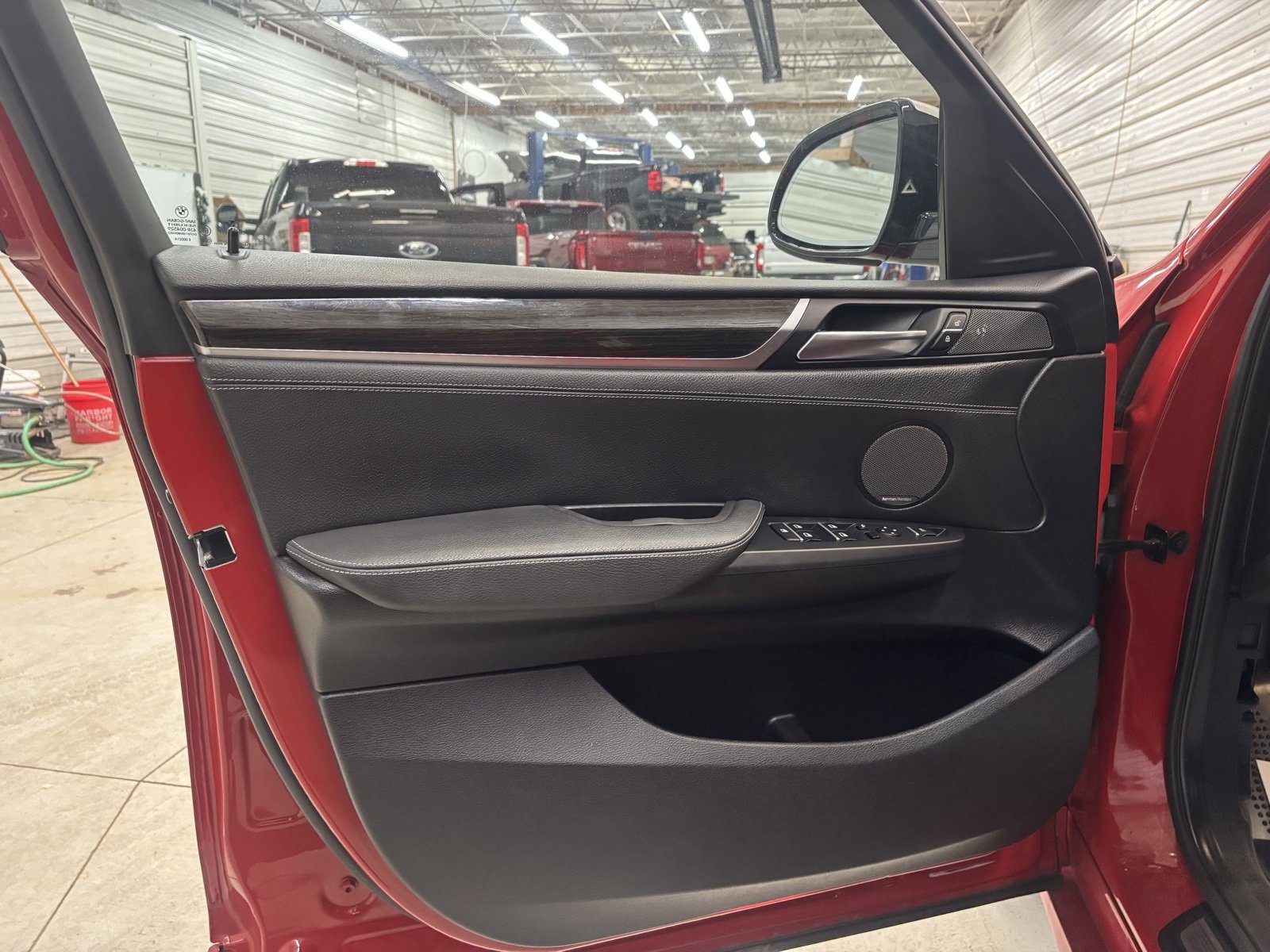 Used 2016 BMW X4 M40i image 11