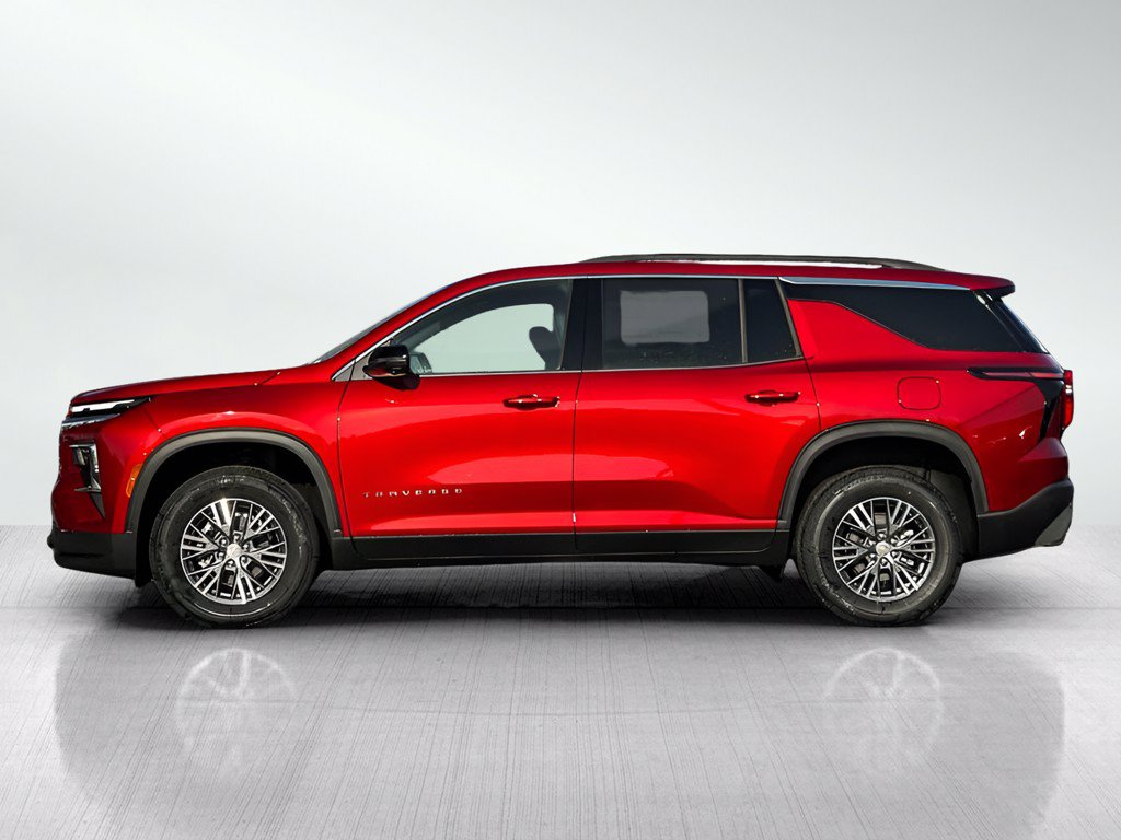 New 2026 Chevrolet Traverse LT w/ Driver Confidence Package AWD/4WD image 4