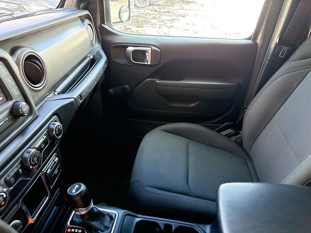 Used 2021 Jeep Wrangler Unlimited Sport image 26