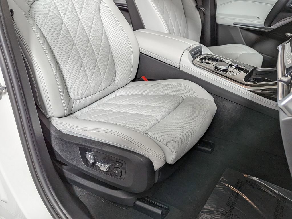 Certified 2023 BMW X7 xDrive40i image 38