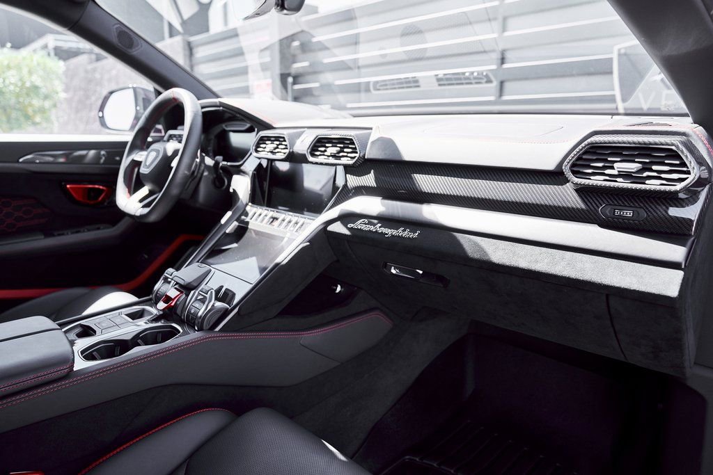 Used 2024 Lamborghini Urus Performante image 53