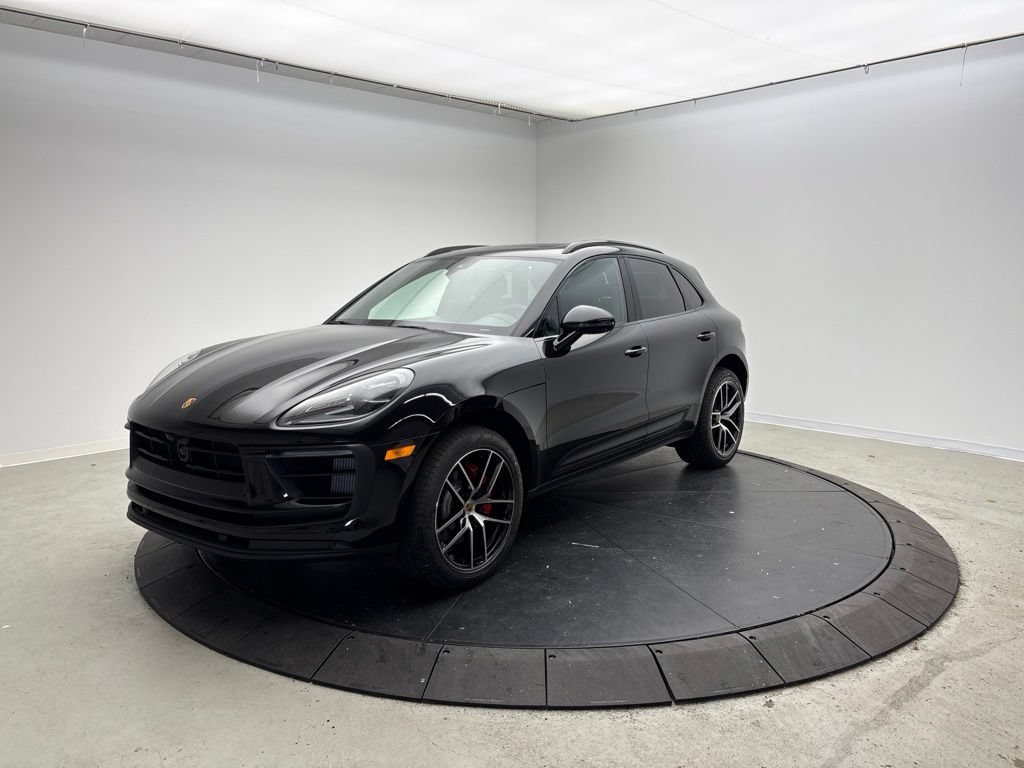 New 2026 Porsche Macan S AWD/4WD image 1