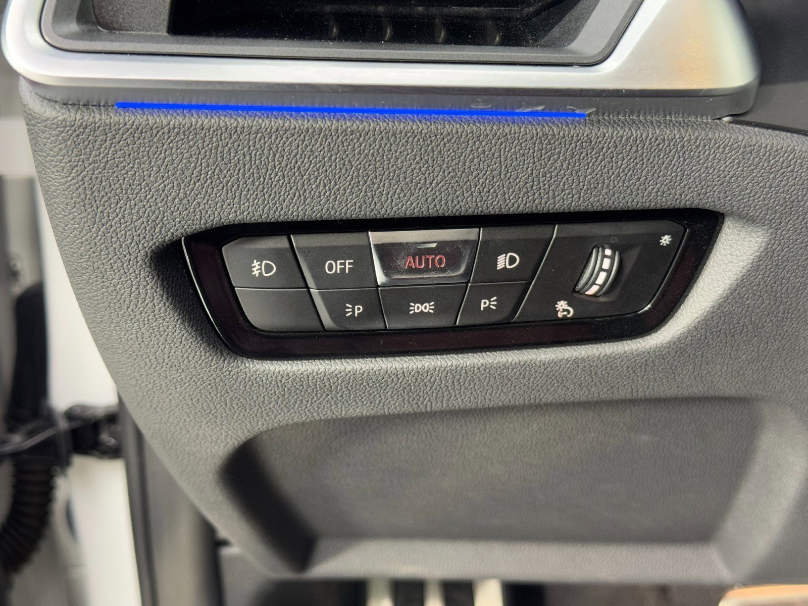 Used 2023 BMW 430i xDrive Coupe w/ M Sport Package AWD/4WD image 19