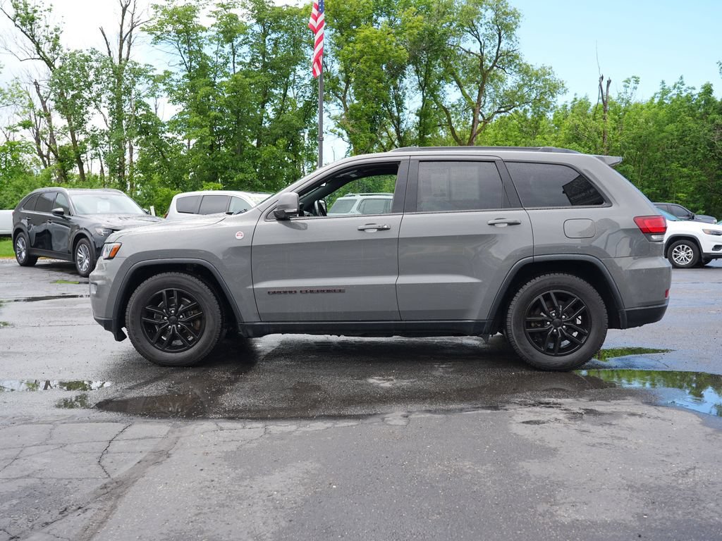 Used 2021 Jeep Grand Cherokee Trailhawk w/ Trailhawk Luxury Group AWD/4WD image 6