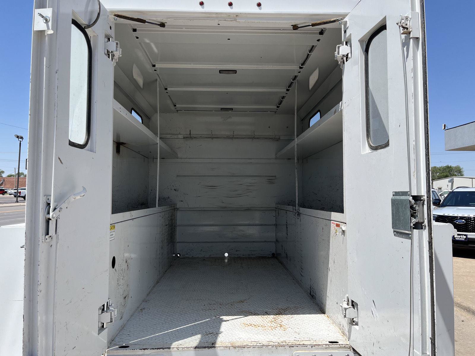 Used 2018 GMC Sierra 3500 4x4 Regular Cab w/ Sierra Convenience Package image 12