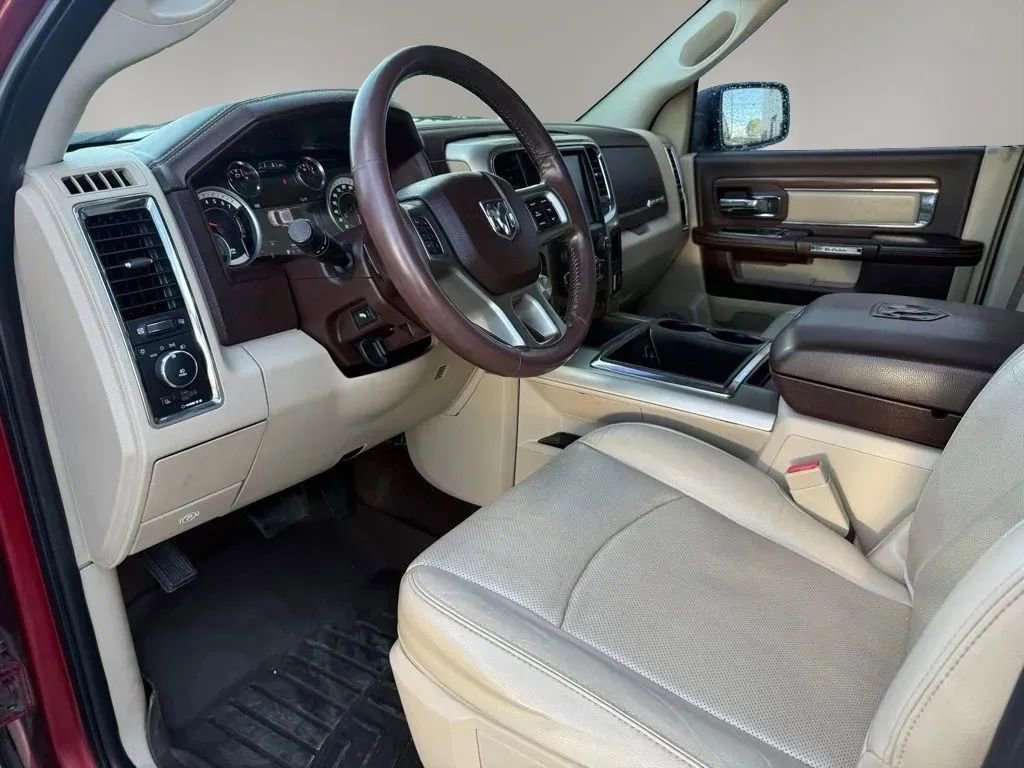 Used 2013 RAM 1500 Laramie w/ Convenience Group AWD/4WD image 18