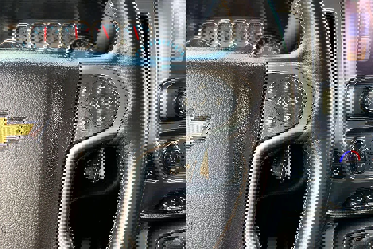 Used 2017 Chevrolet Silverado 2500 LTZ w/ Midnight Edition image 23