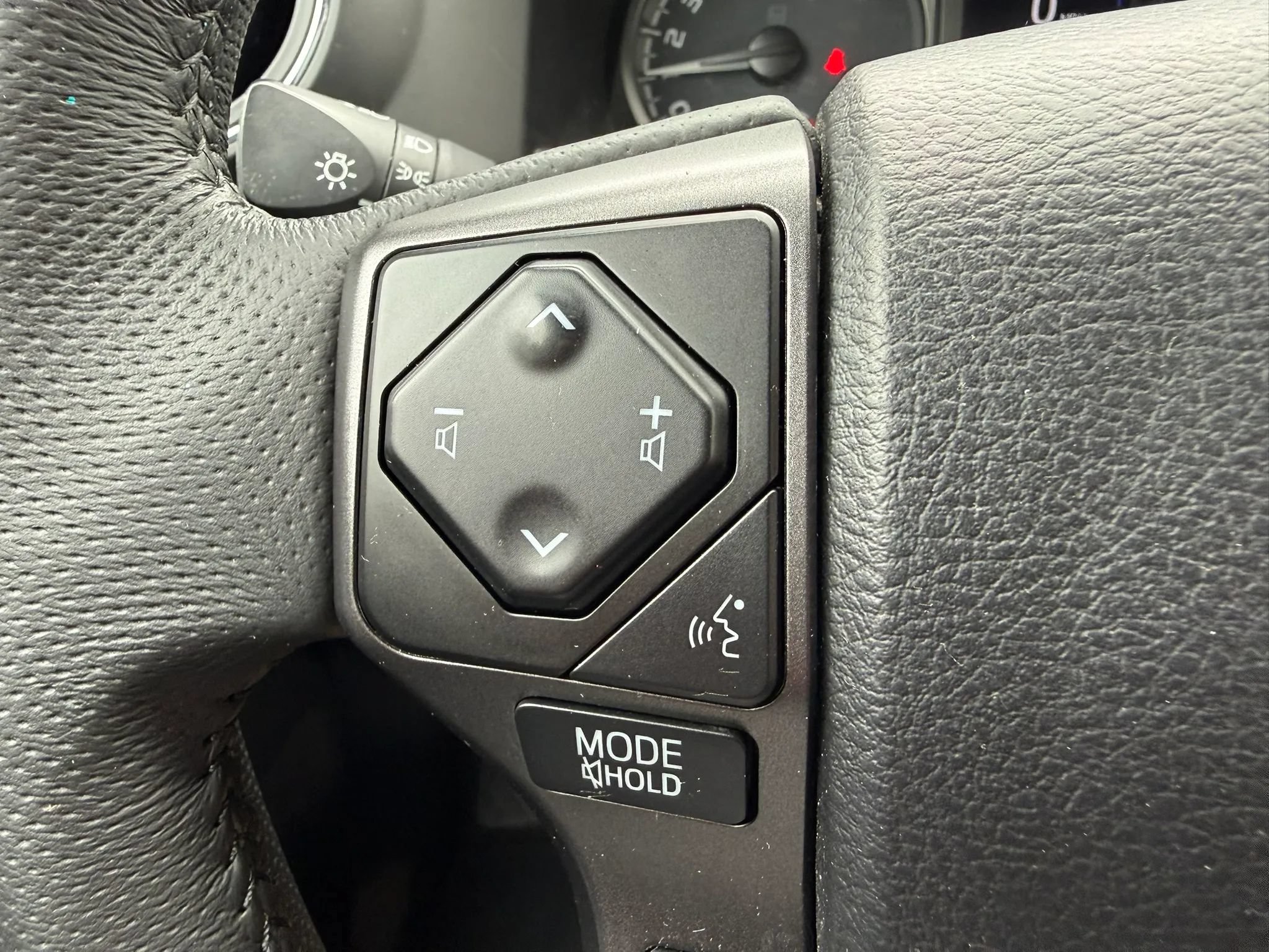 Used 2021 Toyota Tacoma TRD Off-Road AWD/4WD image 30