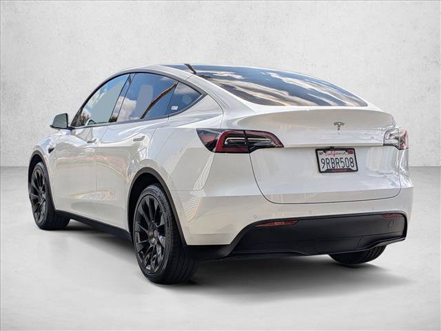 Used 2021 Tesla Model Y Long Range AWD/4WD image 8