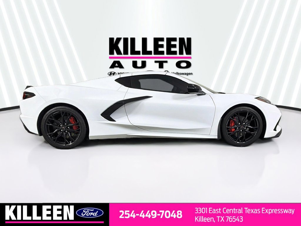 Used 2024 Chevrolet Corvette Stingray Coupe w/ 1LT RWD image 10