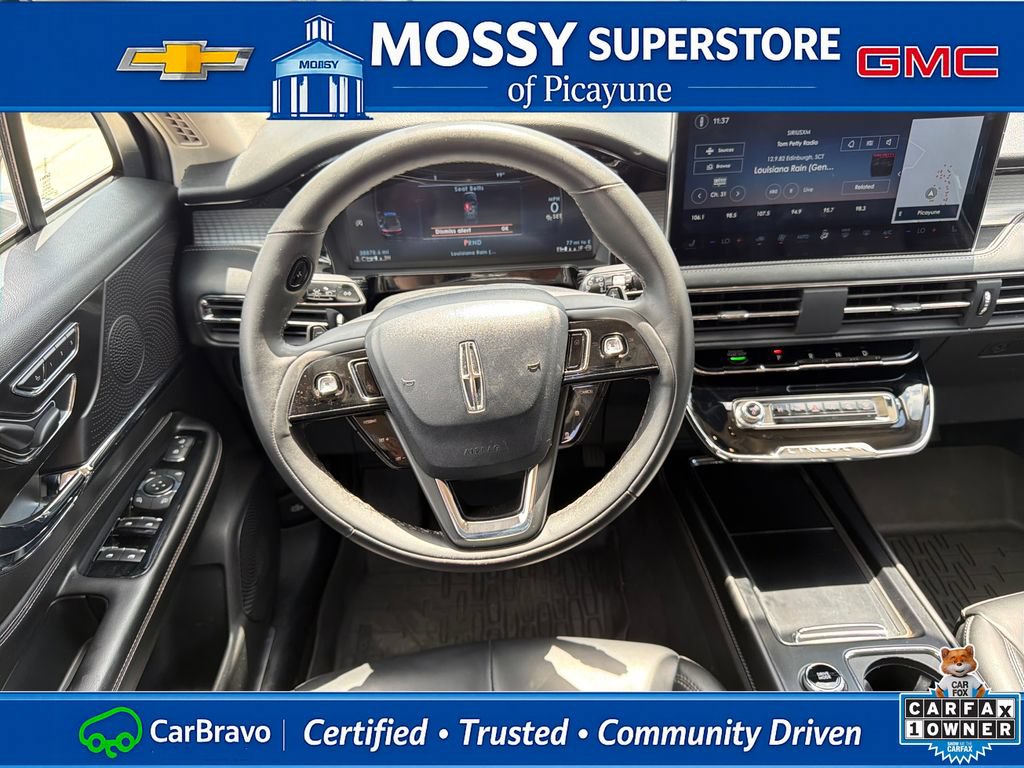 Used 2023 Lincoln Corsair FWD image 15